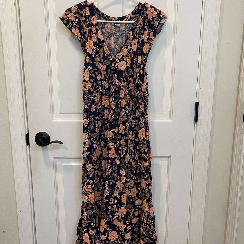 Old Navy Navy Floral Maxi Dress